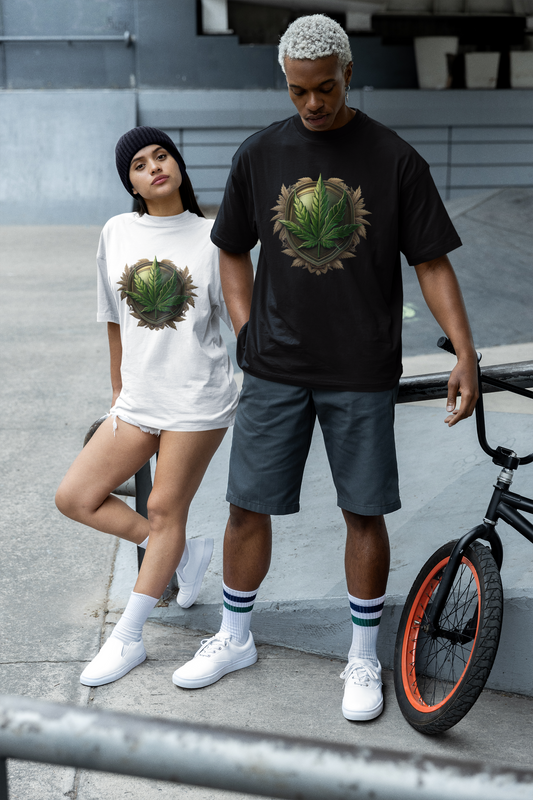 Oversized Classic Tshirt - Leaf Badge